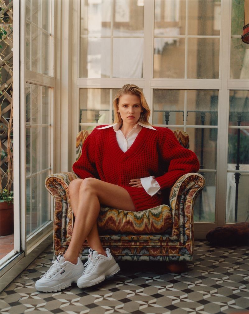 英国《ELLE》杂志8月刊 时尚人像作品 时尚图库 第4张-修图人 英国《ELLE》杂志8月刊 时尚人像作品 时尚图库 第4张