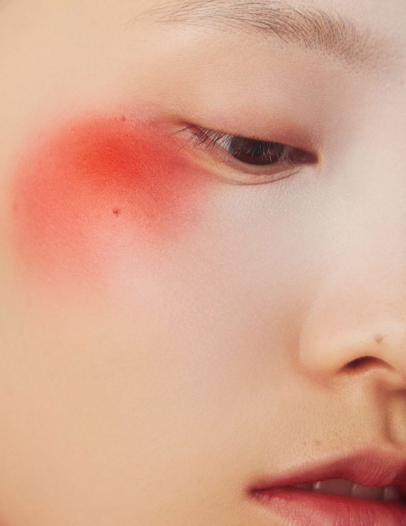 摄影师李若冰一组《时尚芭莎Harper′s Bazaar》妆容大片 时尚图库 第5张-修图人 摄影师李若冰一组《时尚芭莎Harper′s Bazaar》妆容大片 时尚图库 第5张